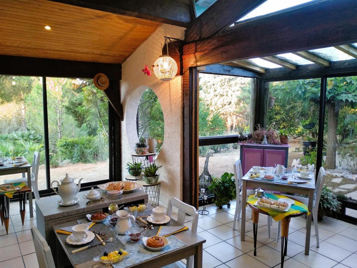 Chambre Independante Piscine, Parc, Cuisine... Brézilhac 외부 사진